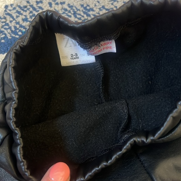 ZARA faux leather leggings - Picture 7 of 7